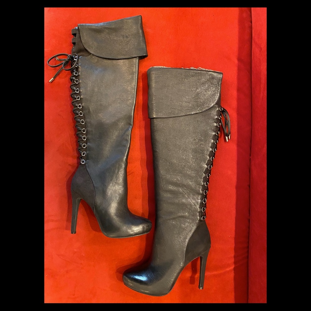 Jessica Simpson boots